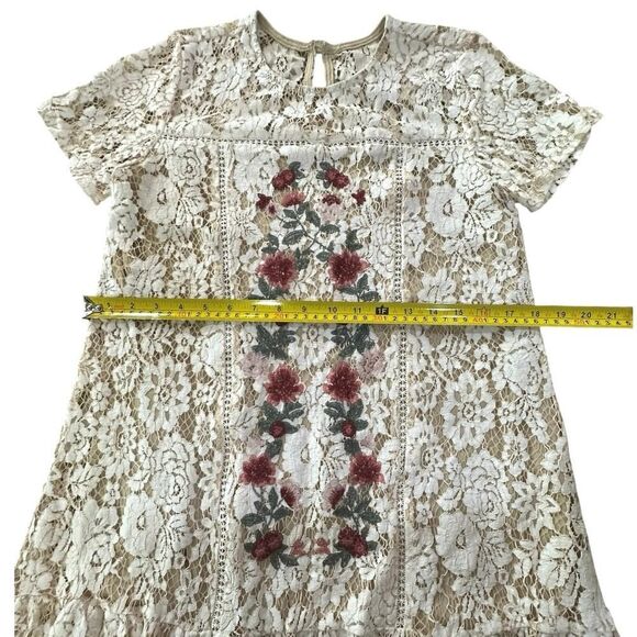 Mi Ami Ivory Lace Overlay Embroidered Floral Bridal Fairy Romantic Dress Size XS - Picture 13 of 16